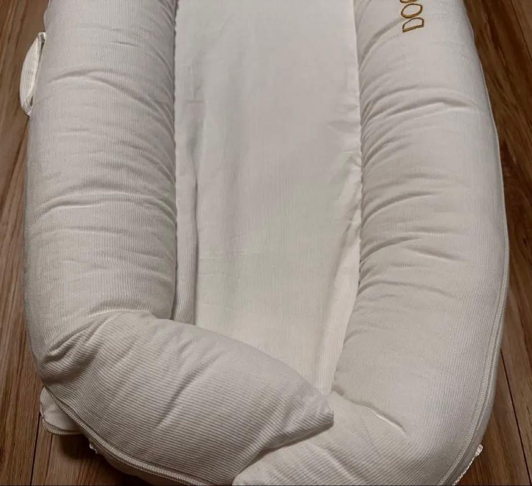 ★美品★ DockATot Deluxe+ Dock ホワイト 0-8ヶ月