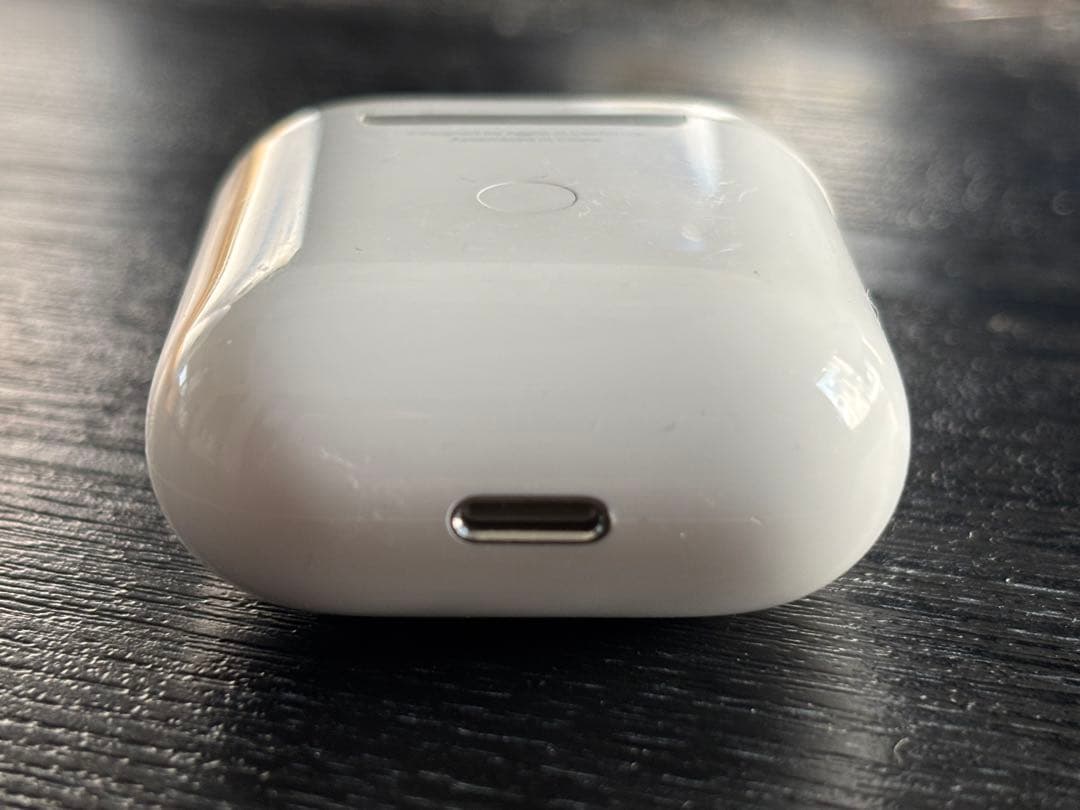 【動作品】AirPods 第2世代 本体＋充電ケース
