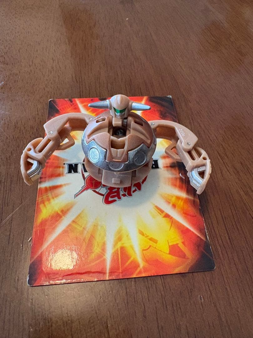 爆丸まとめ売り　ケース付き　ステージ付き　カード付き