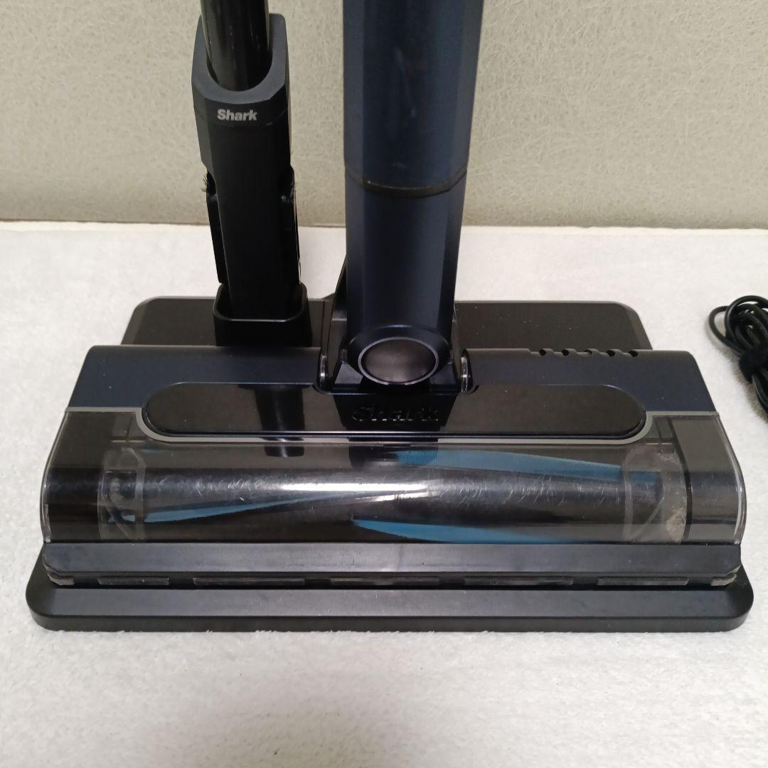 シャーク コードレスクリーナー CS401JRB