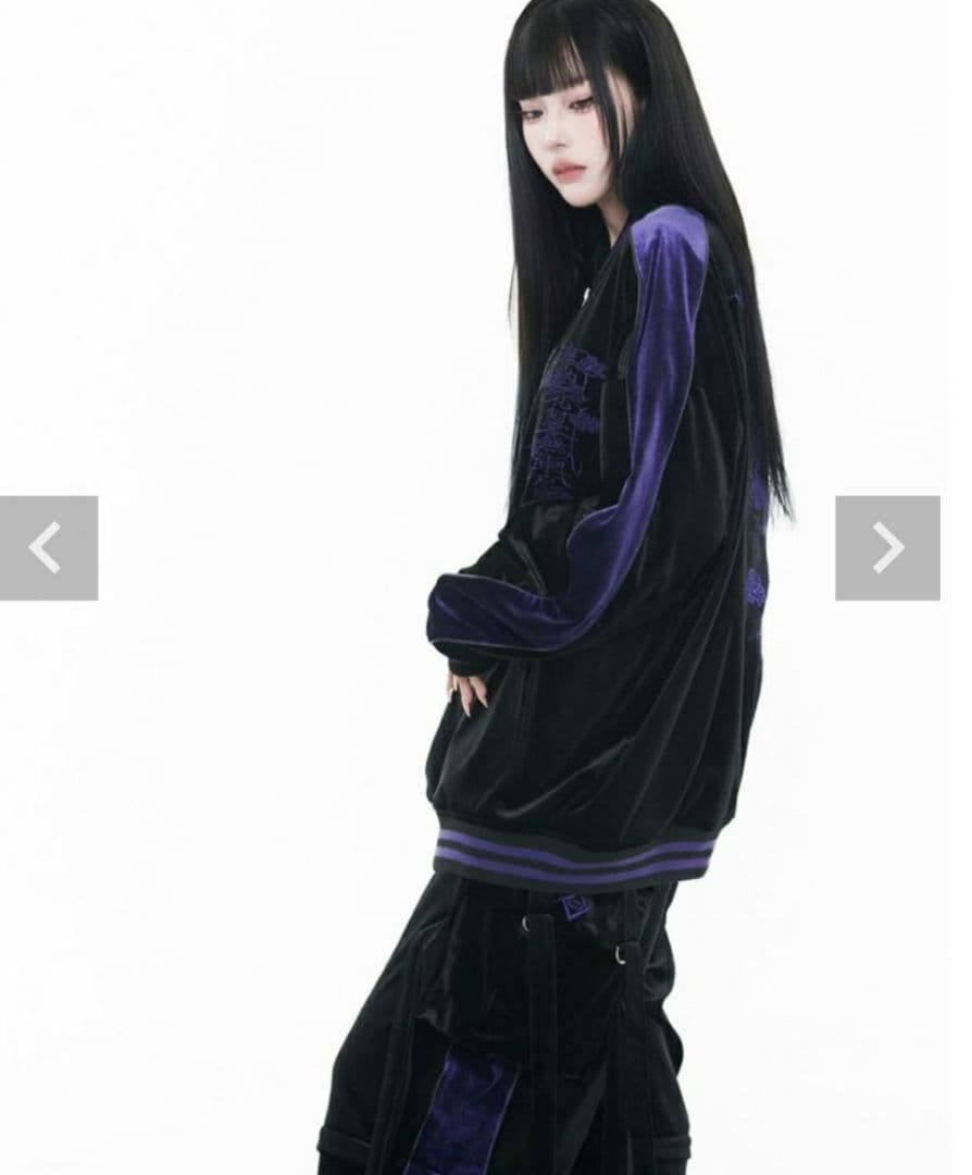 『REFLEM レフレム』ベロア刺繍スカジャン/黒x紫