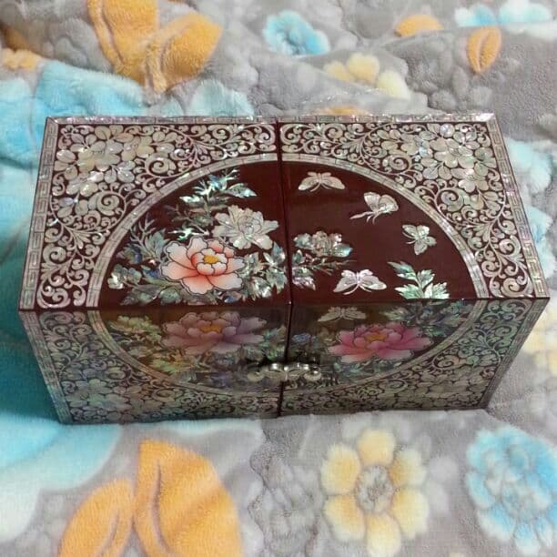 アクセサリー入り