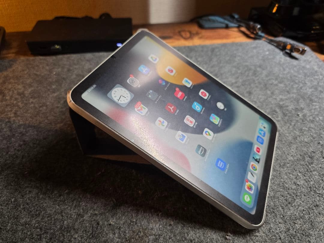 iPad mini 6世代　スターライト64GB スタンド&ペンシル付