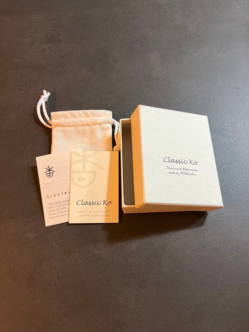 K 最終値下げ 【新品・未使用】Classic Ko 花柄ブローチ