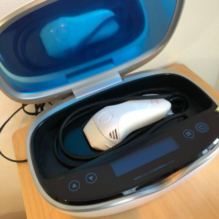 【美品】ケノン 脱毛器　全身対応　家庭用脱毛　美容　美肌　スキンケア　ボディケア