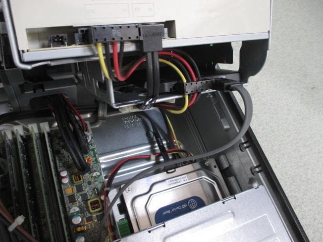 ☆HP 6300 i3 3220 8GB 新品SSD＋HDD Win10