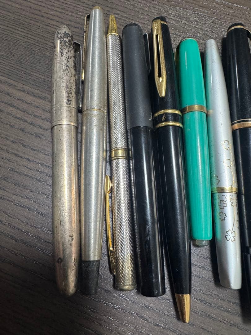 万年筆　ボールペン　まとめて