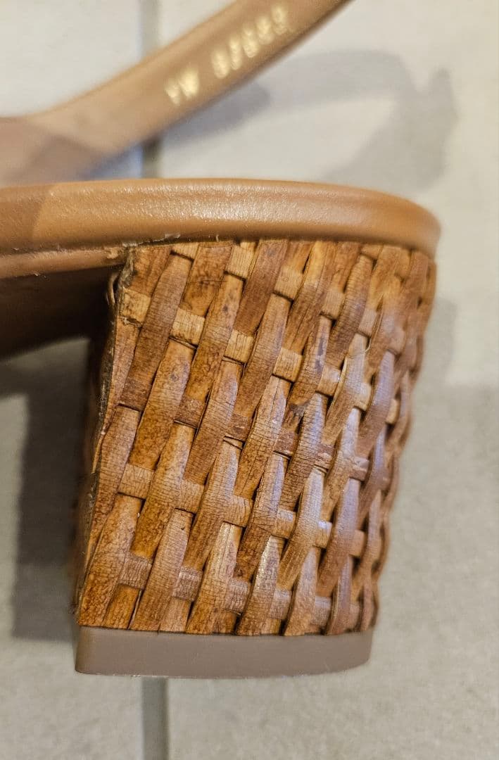 値下げ！フェラガモ Ferragamo　サンダル