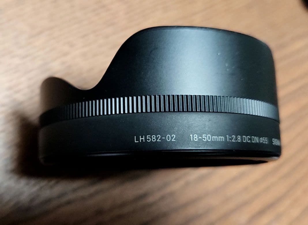 SIGMA 18-50mm F2.8 DC DN レンズ　Eマウント