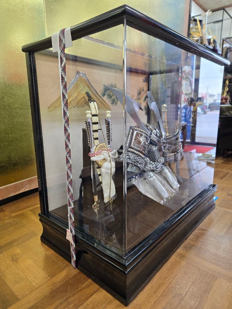 【展示品限り】五月人形　兜　鍬形　ケース飾り　※閉店セール　K25
