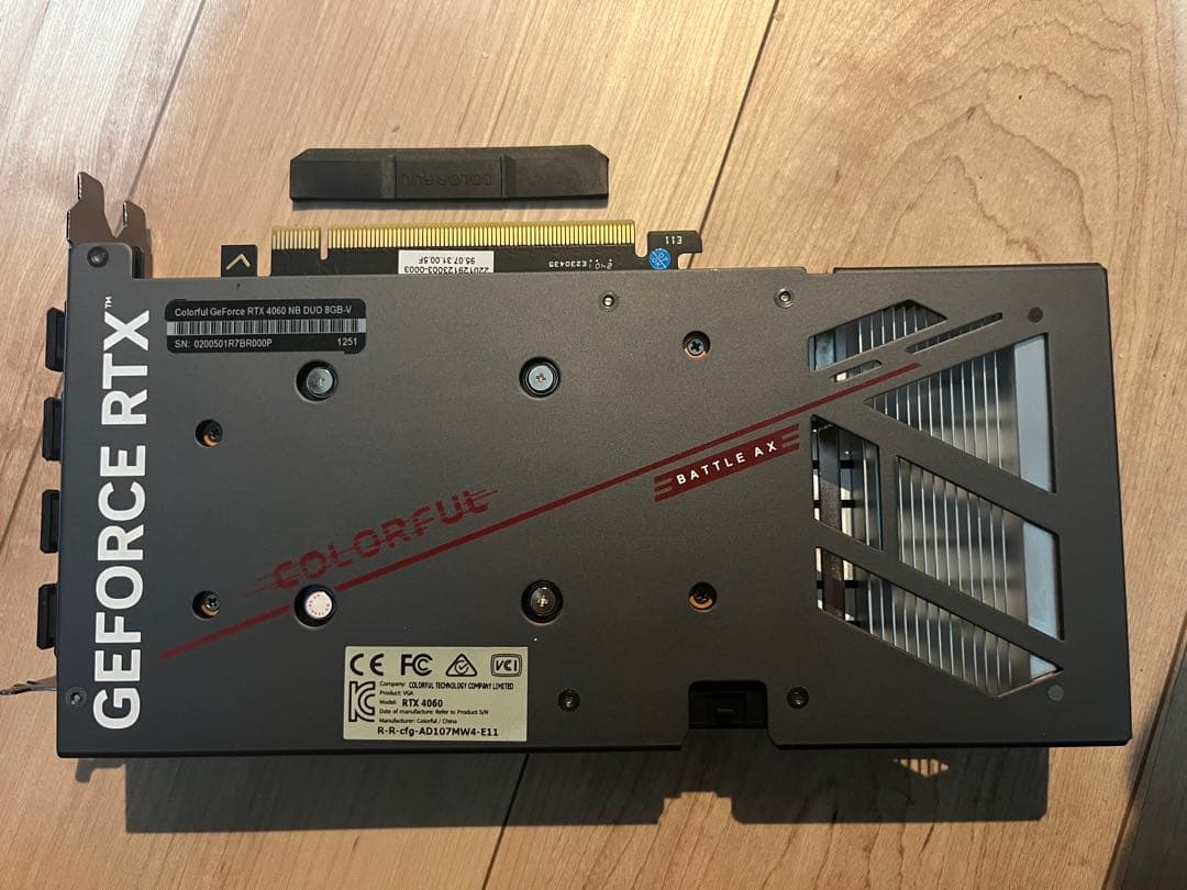 グラフィックボード・グラボ・ビデオカード COLORFUL RTX4060 8GB DDR6