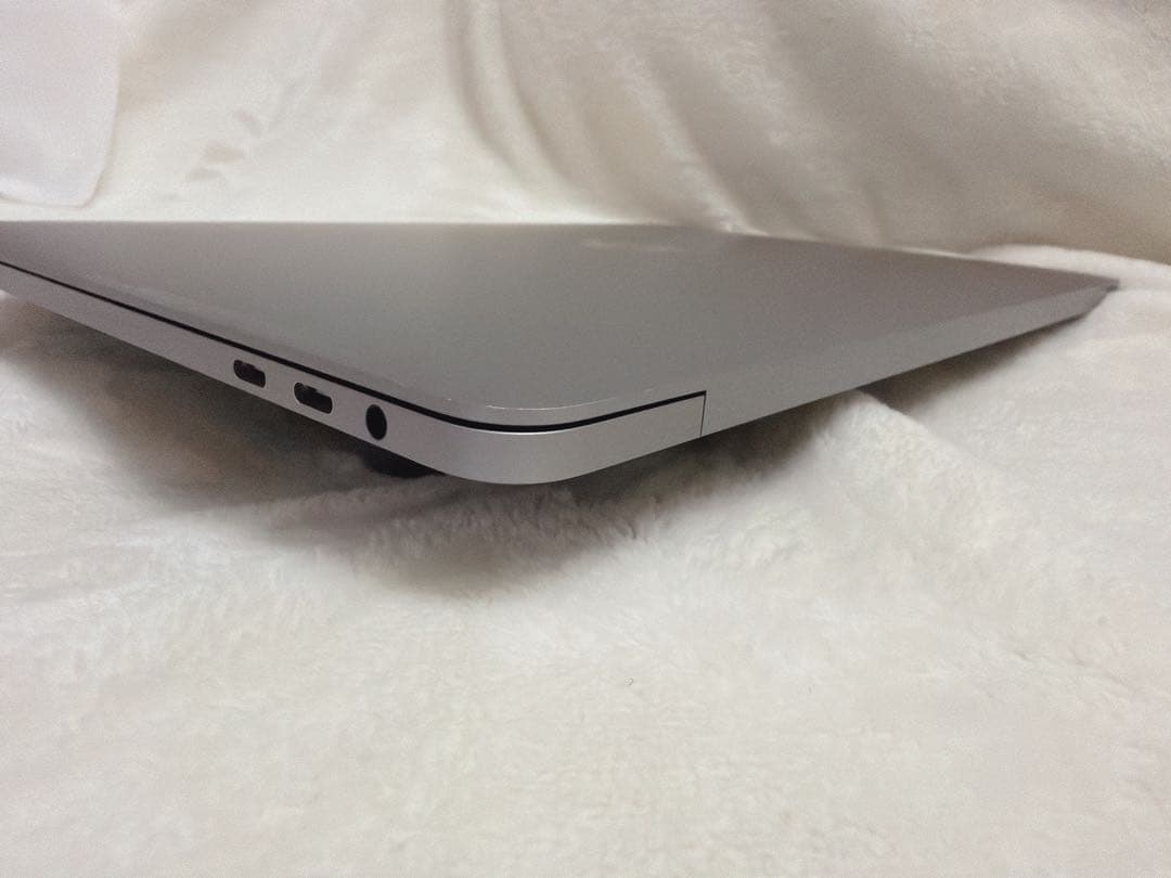 MacBook Pro 2020 13インチ 32GB 2TB