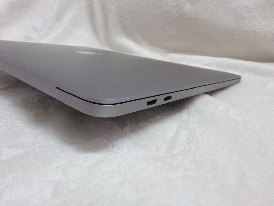 MacBook Pro 2020 13インチ 32GB 2TB