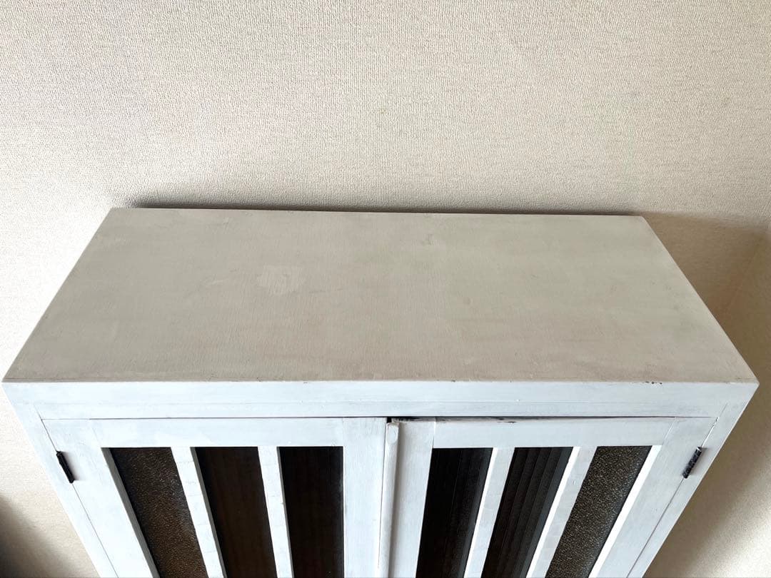 ヴィンテージ　木製キャビネット　ガラス扉