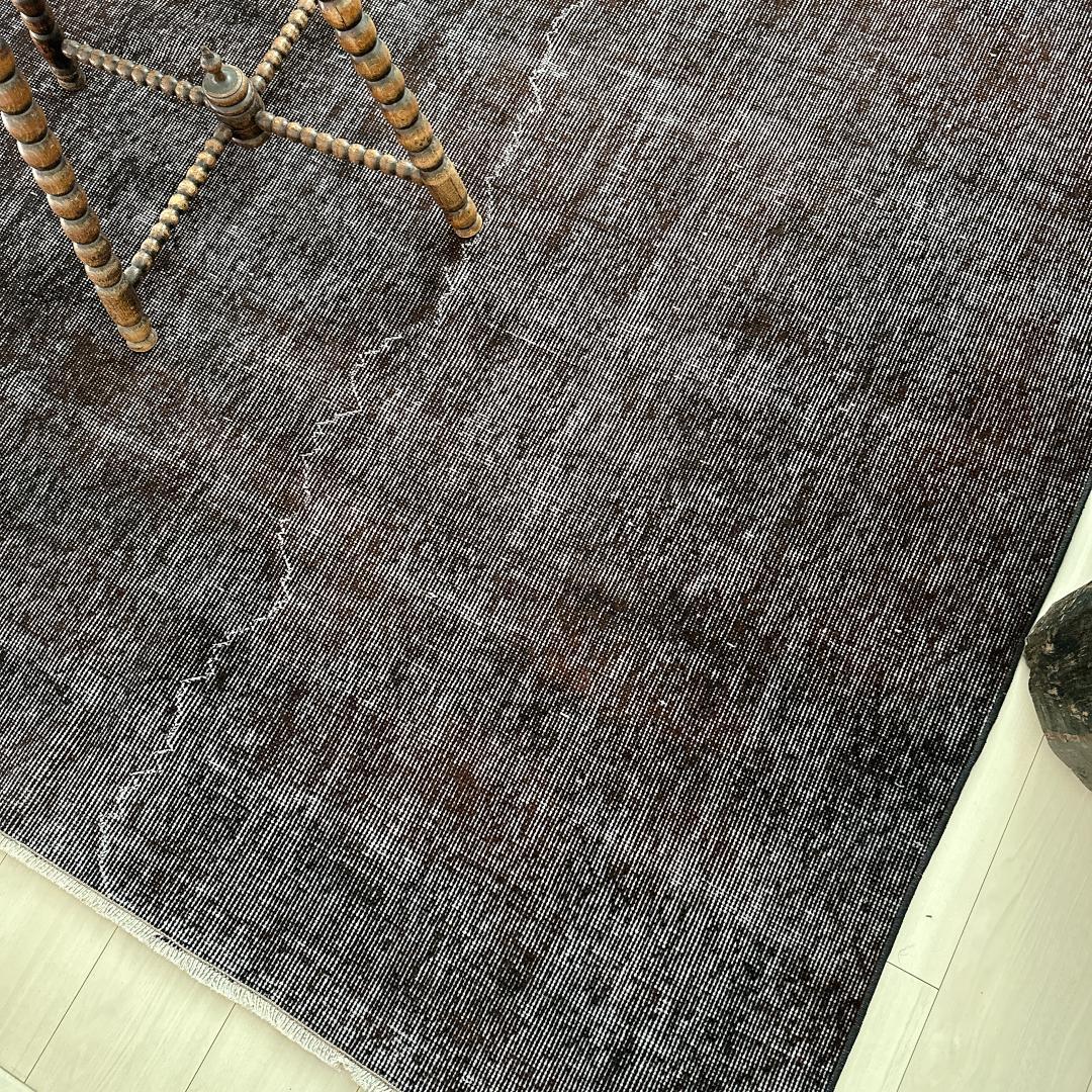 トルコ ヴィンテージラグ989 超大判 レア ダークブラウン オーバーダイラグ