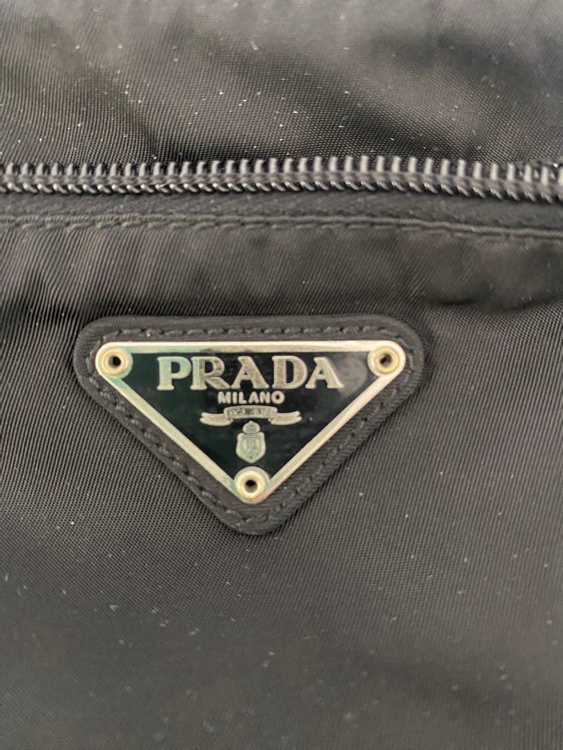 PRADA プラダ ナイロン ショルダーバッグ ブラック 三角ロゴ 斜め掛け