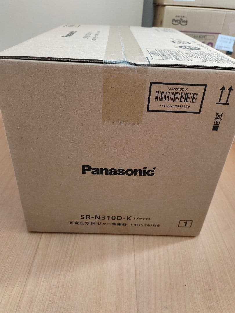 パナソニック 炊飯器 5.5合 SR-N310D-K 未開封、元のパッケージ