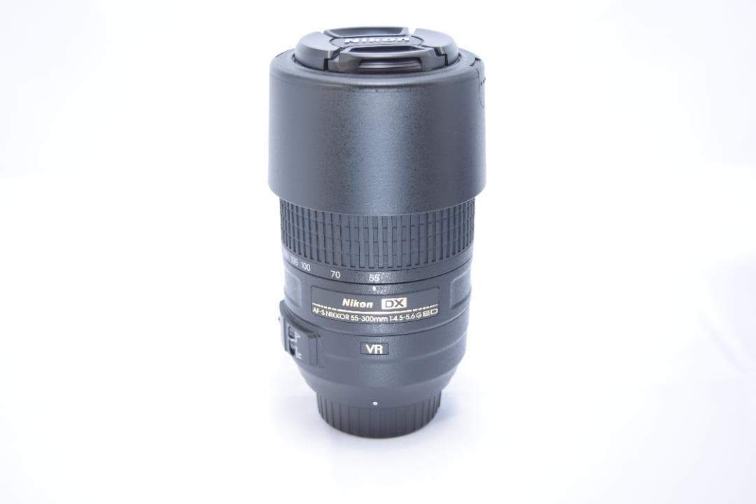 ショット数1700枚！スマホ転送機能付き！Nikon D5600⭐シリーズ最新