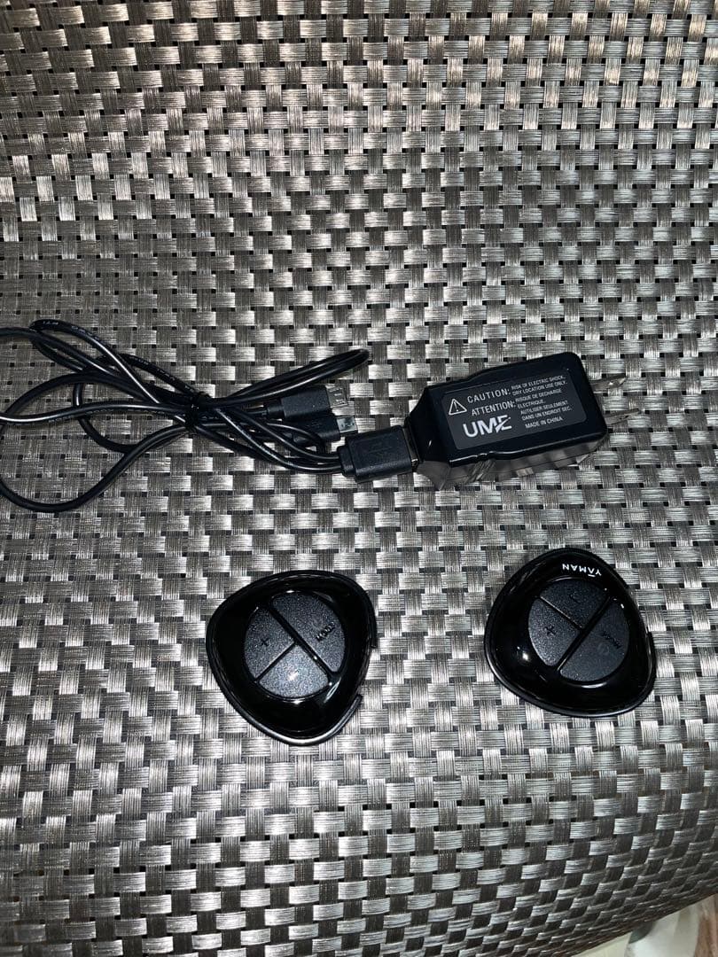 値下不可ほぼ未使用極美品YA−MAN メディリフトEP-14BB ヤーマン美顔器