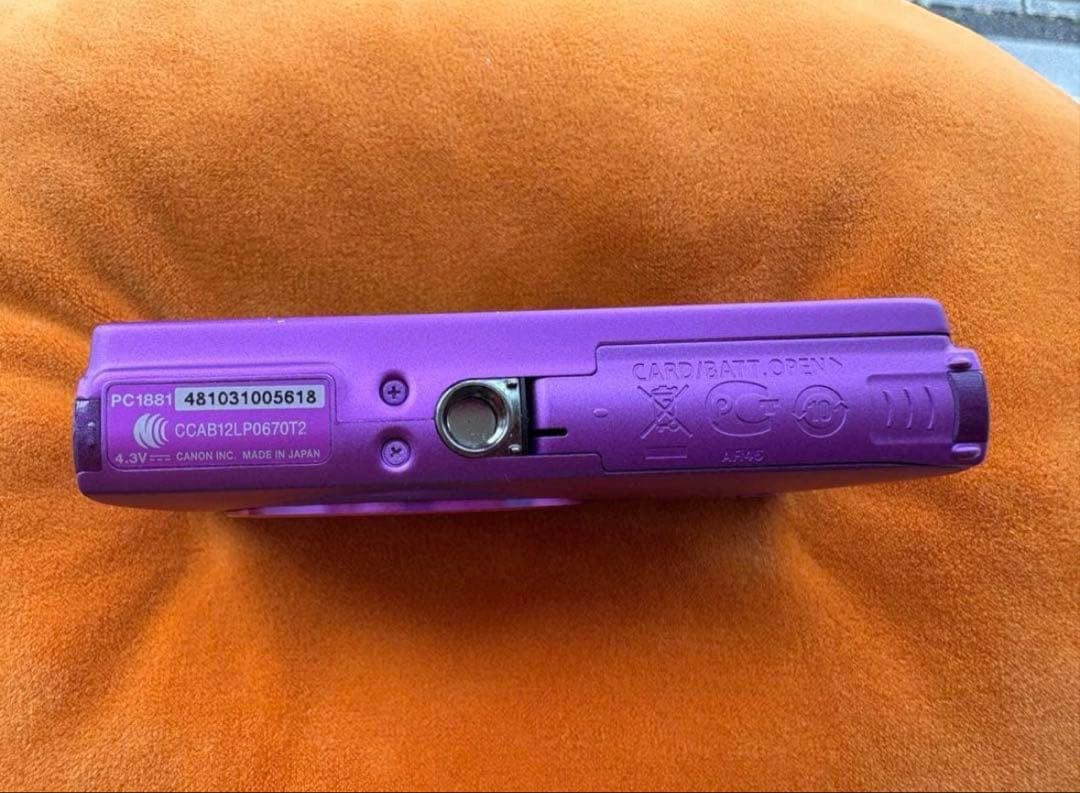 Canon IXY 紫色 デジタルカメラ 本体と付属品