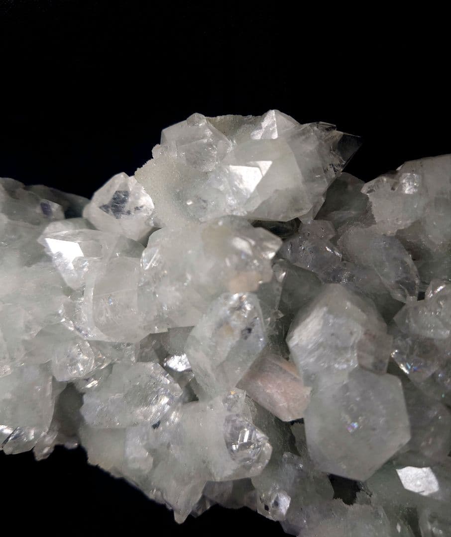 アポフィライトクラスター キラキラ 魚眼石