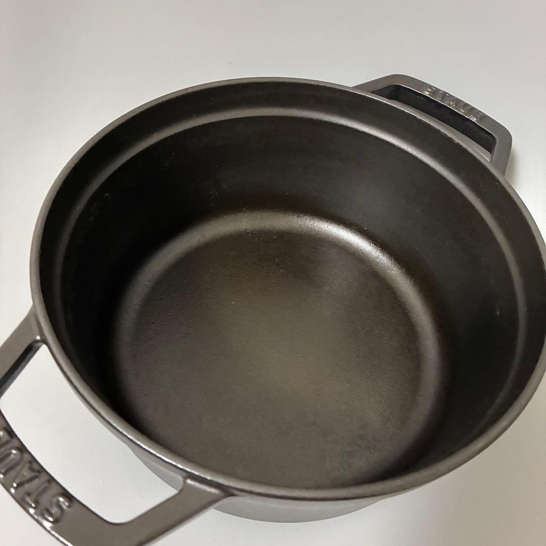 STAUB（ストウブ）ピコ・ココット ラウンド 22cm マットブラック