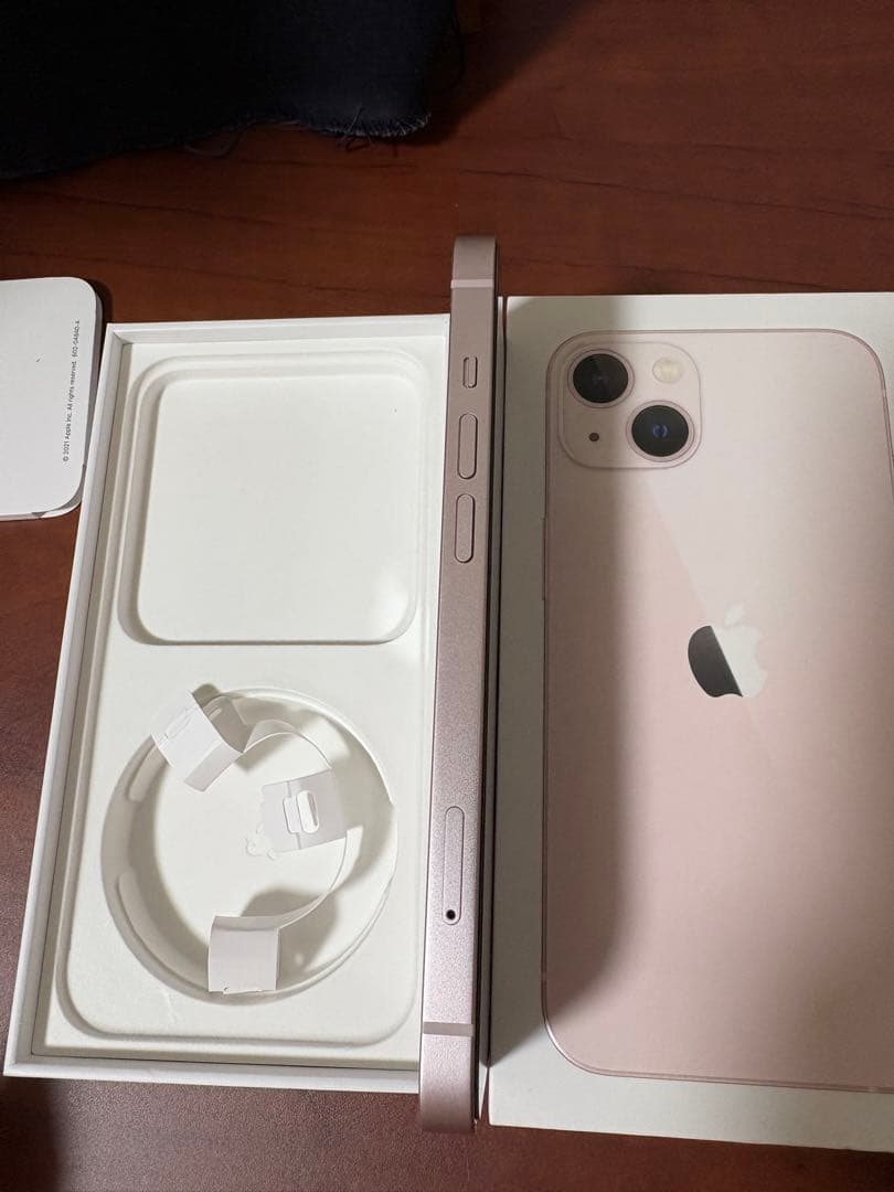 【専用】iPhone 13 ピンク 256GB SIMフリー