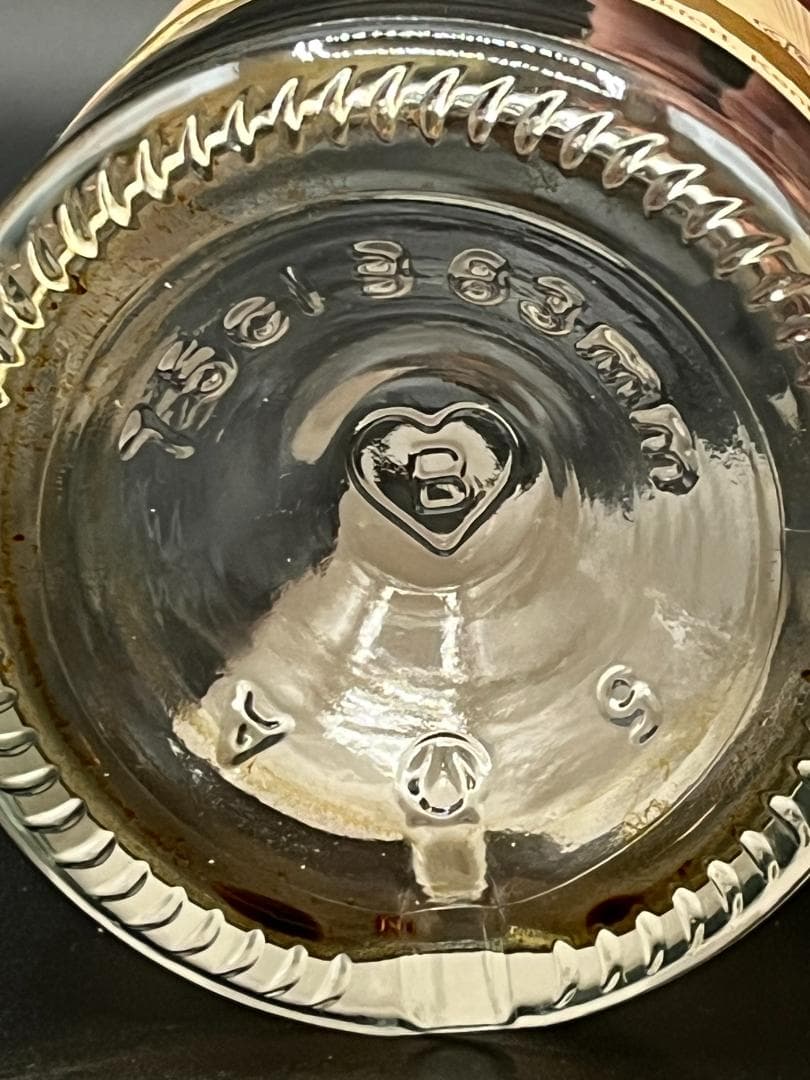 バーボンウイスキーパピーヴァンウィンクルリップヴァンウィンクル20年　空瓶　希少