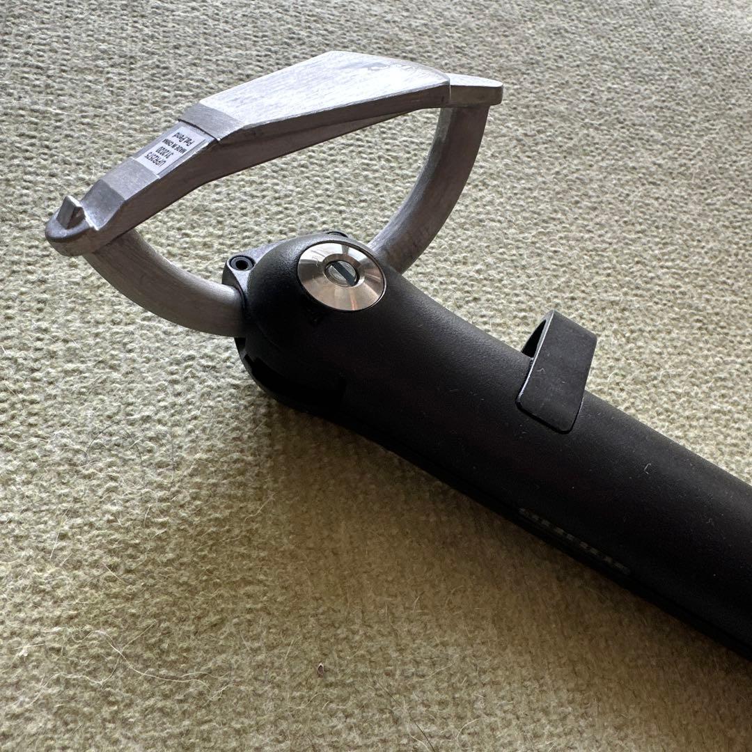 CBS フロー モニターアーム ブラック MM-DYN スプリットクランプセット