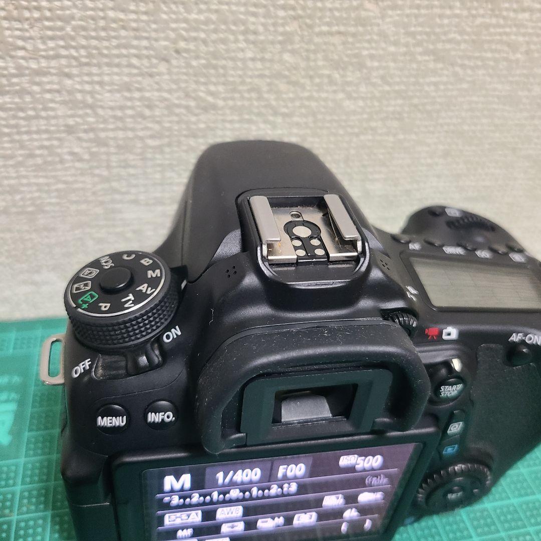 デジタルカメラ Canon EOS 70D