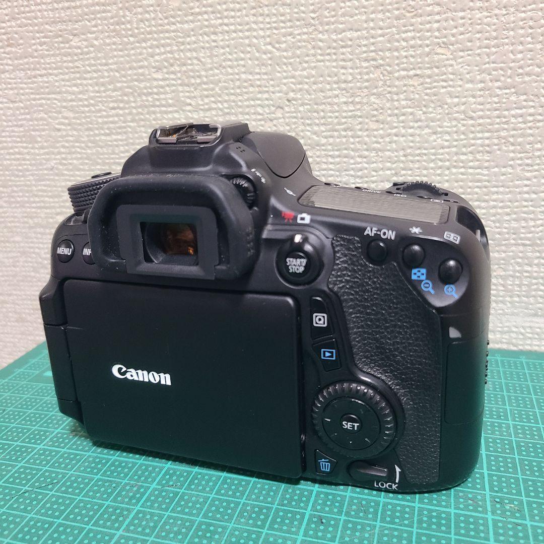 デジタルカメラ Canon EOS 70D