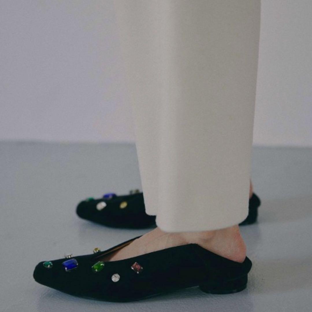 AMERI アメリヴィンテージ　ビジュー　フラットシューズ　ベロア　黒　完売品