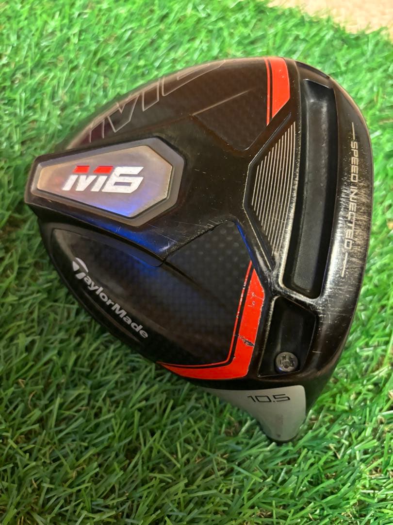 テーラーメイド　M6ドライバー用ヘッドのみ。ロフト10.5度　ヘッドカバー付き