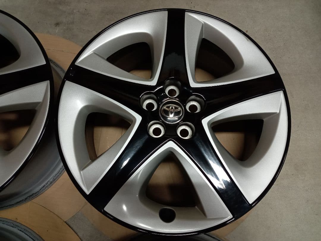 ５０系プリウス純正ホイール