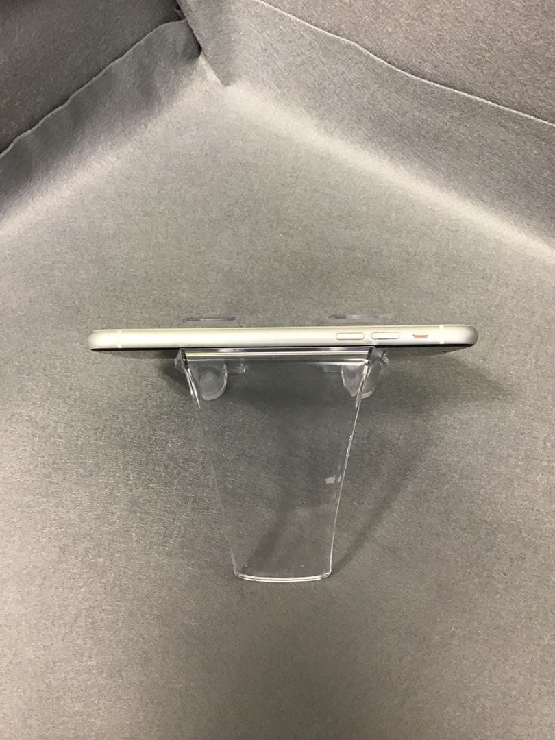 超美品 国内版 SIMフリーiPhoneXR 64GB ホワイト色