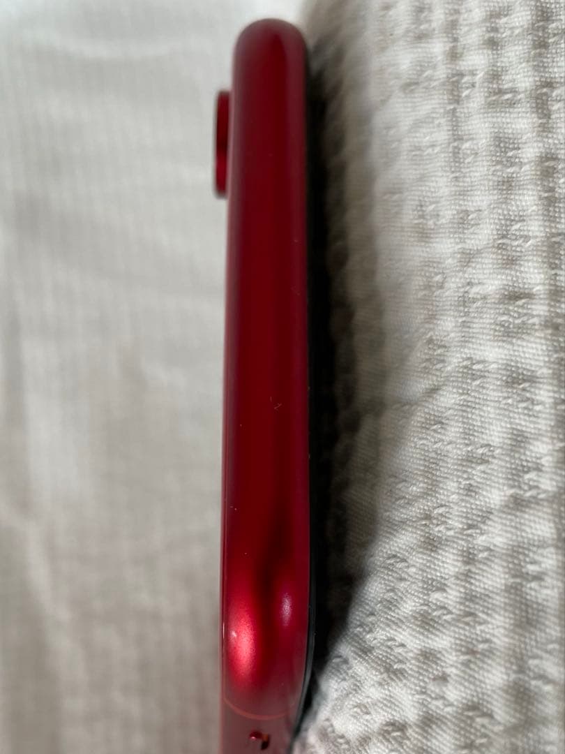 iPhone XR 64GB 82％ RED 本体　美品