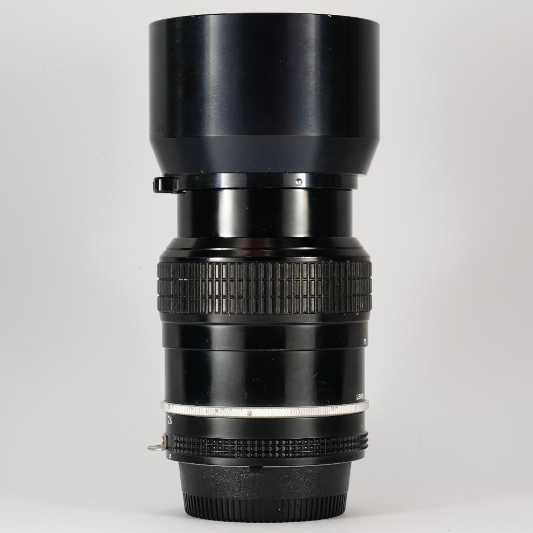 自然な光をそのまま Nikon Ai Nikkor 105mm F2.5