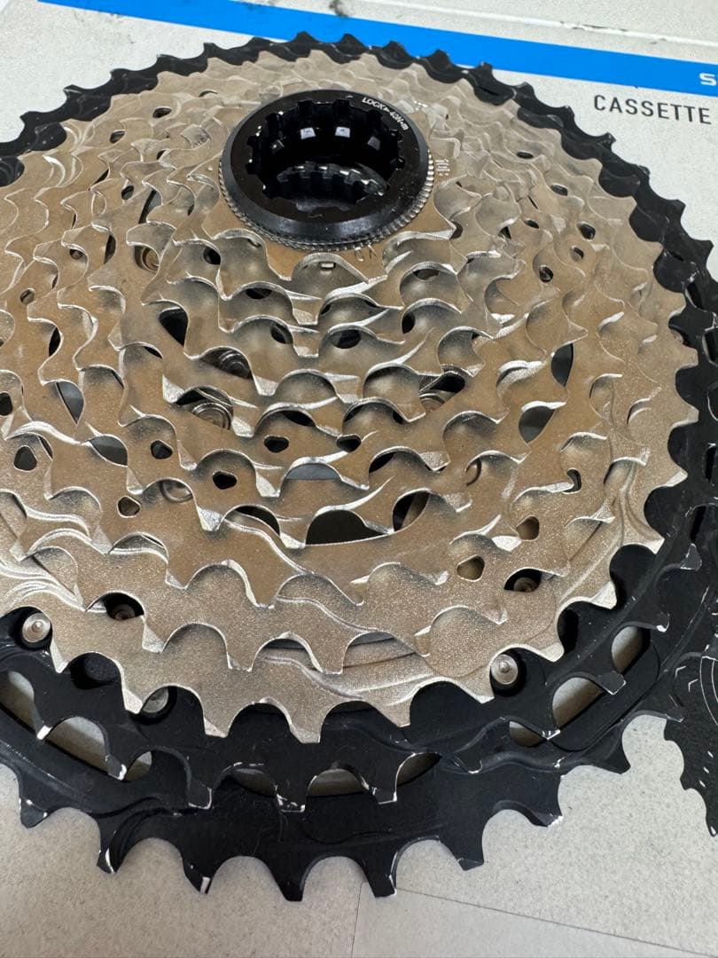 パーツ CS-M8100 10-45t 12s Shimano DEORE XT