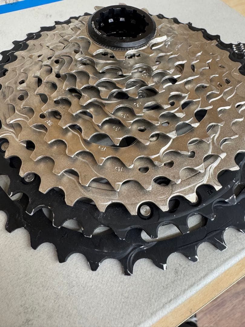 パーツ CS-M8100 10-45t 12s Shimano DEORE XT