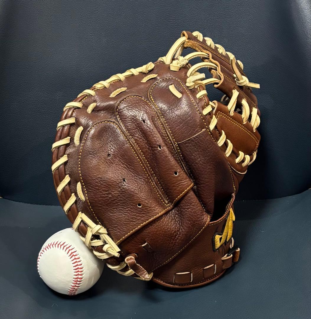 【匿名配送】ハタケヤマ　キャッチャーミット　限定和牛　オリジナルカスタム品