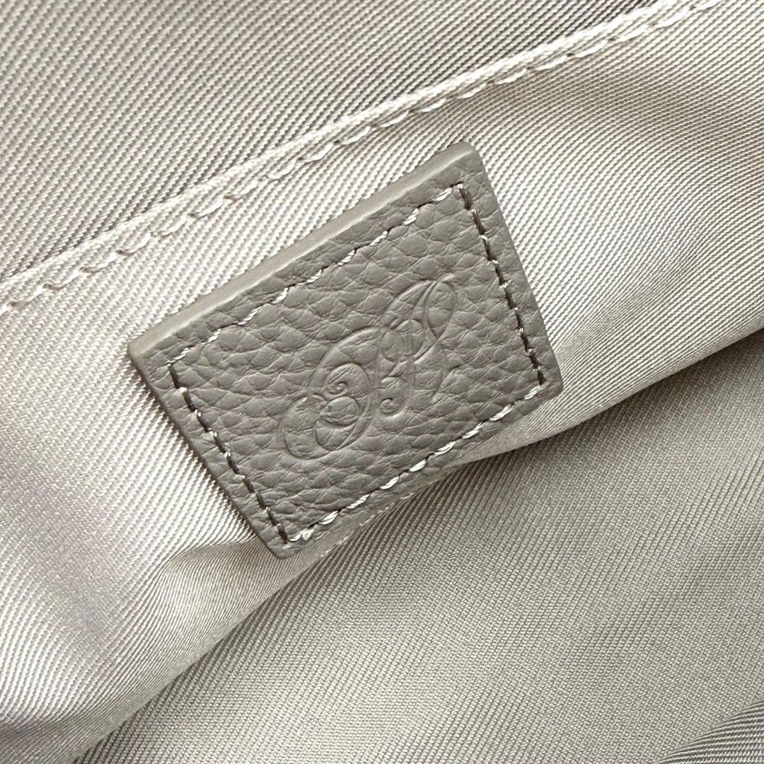 【極美品】BEARDSLEY レザーボディバッグ ショルダー 2way 本革