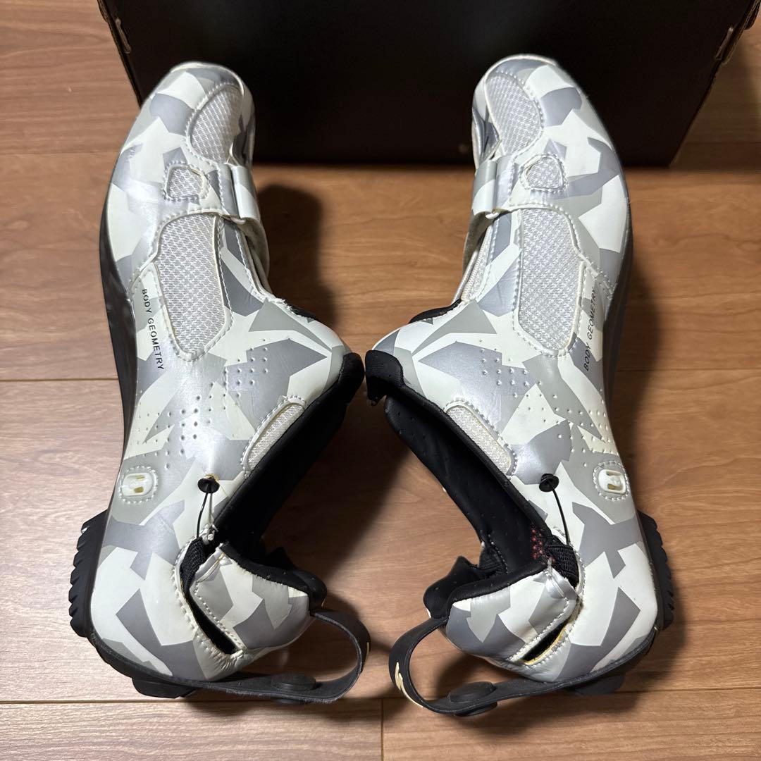 S-Works trivent 自転車シューズ ホワイト・グレー・ブラック