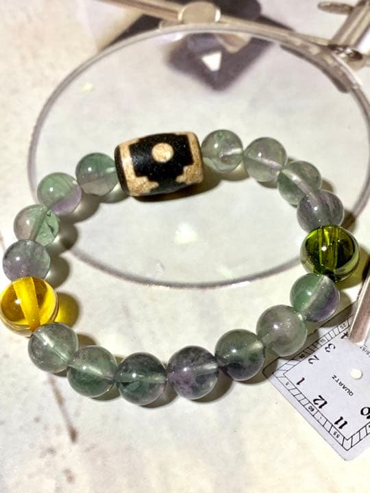 イエロー、グリーン龍王眼　曼荼羅天珠ブレスレット　No.11 フローライト