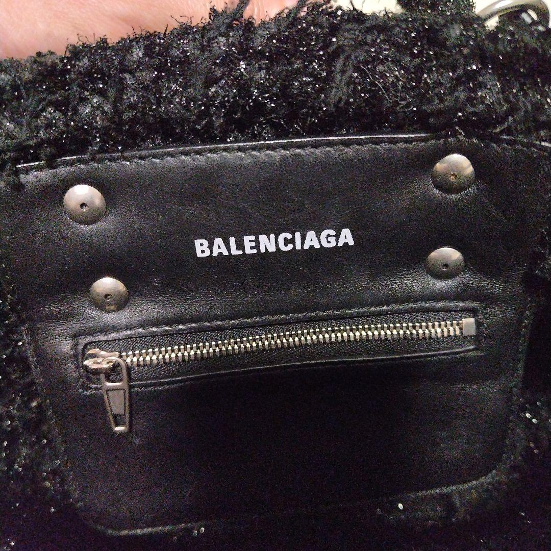 BALENCIAGA ストラップ付 ブラック ラメ バッグ　黒