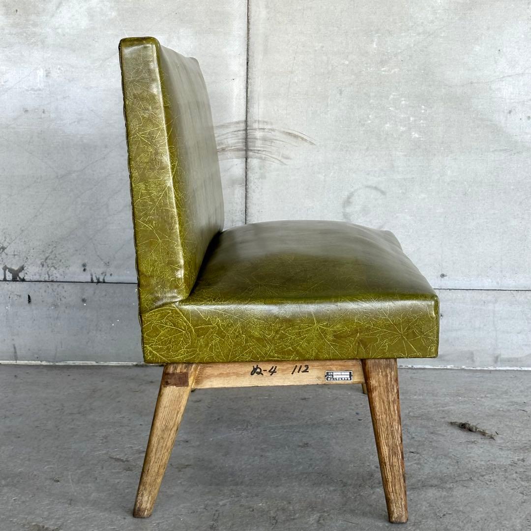 ✦1960-1970✦ 昭和レトロ 木製脚 ミッドセンチュリー ２人掛けソファー