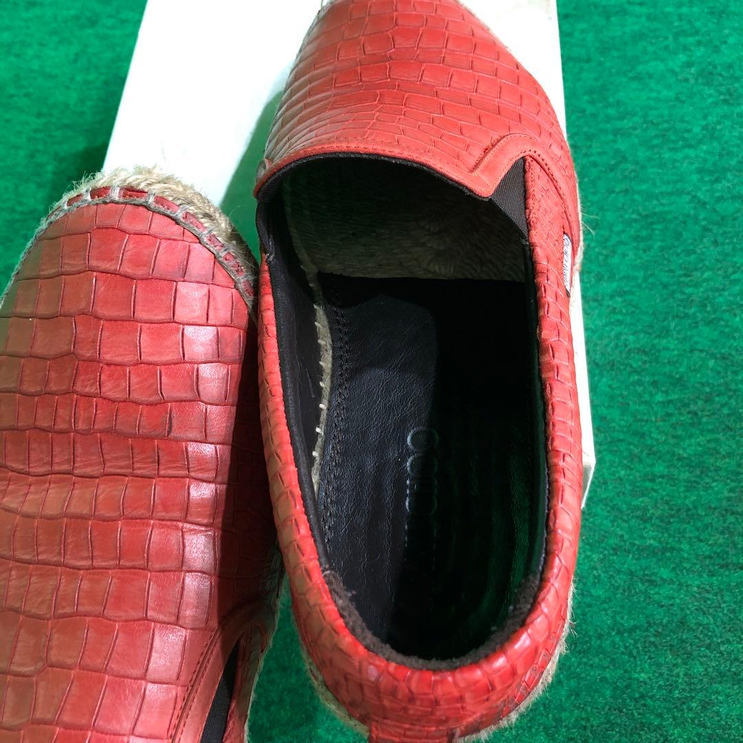 ジミーチュウ　赤一色　ロォーファ