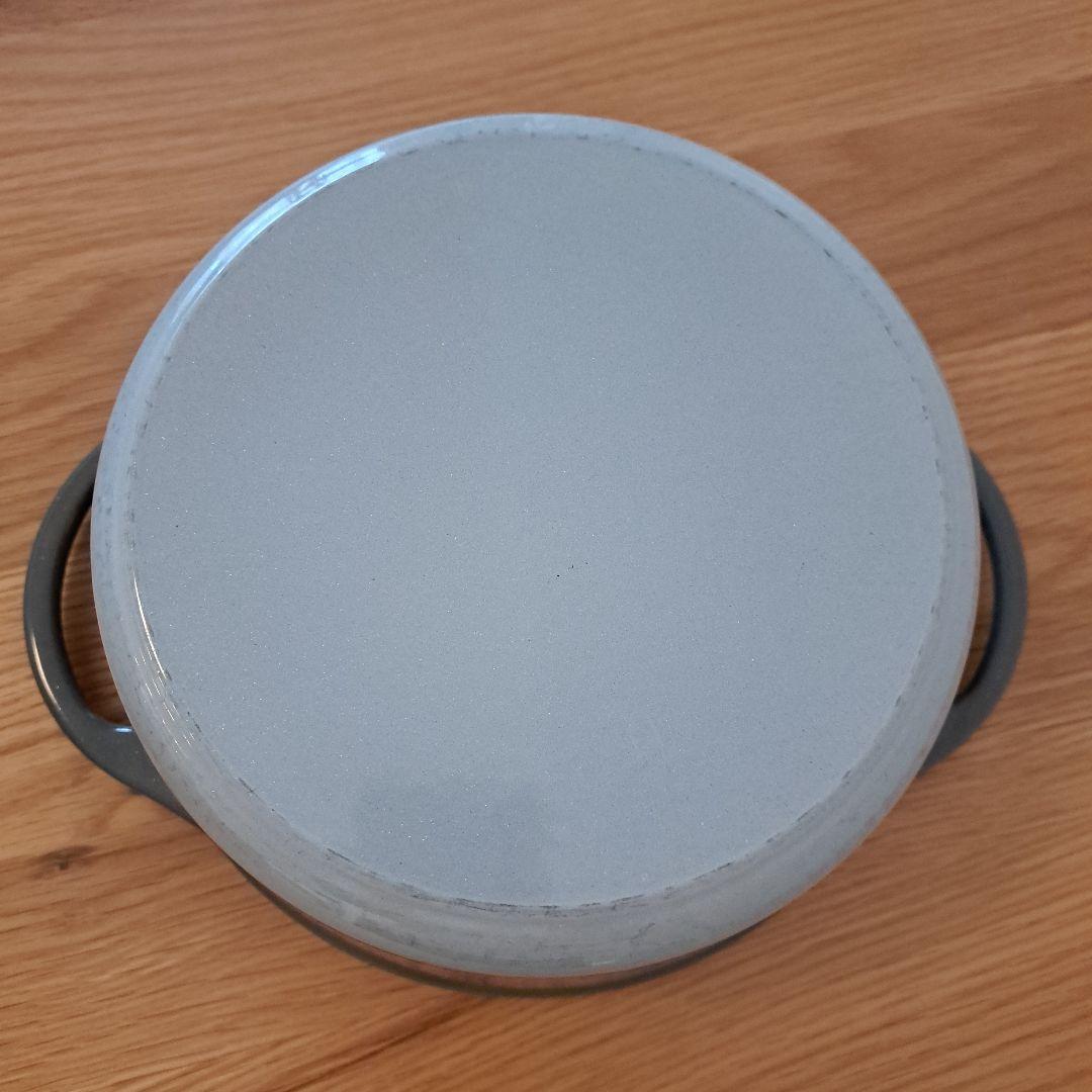 【値引きしました】Vermicular ホーロー鍋 パールグレー 約22cm