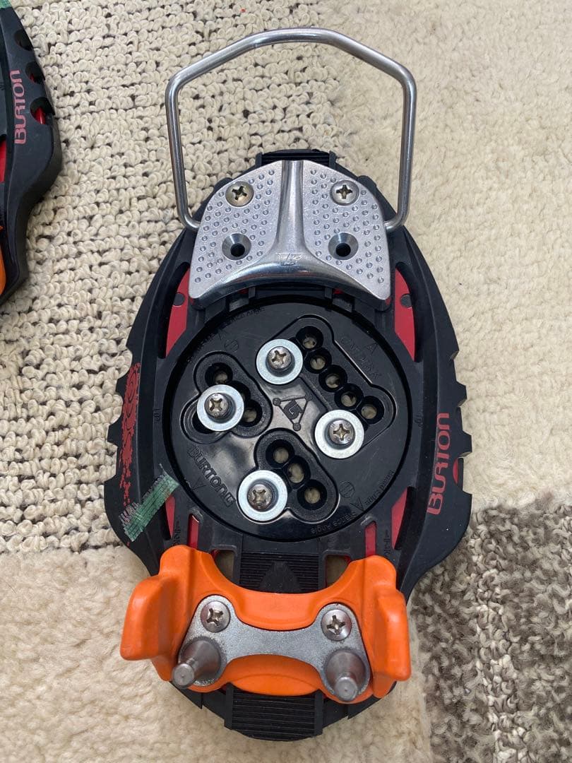 Burton アルペンボートビンディング　アルペンブーツヒール、カント、など