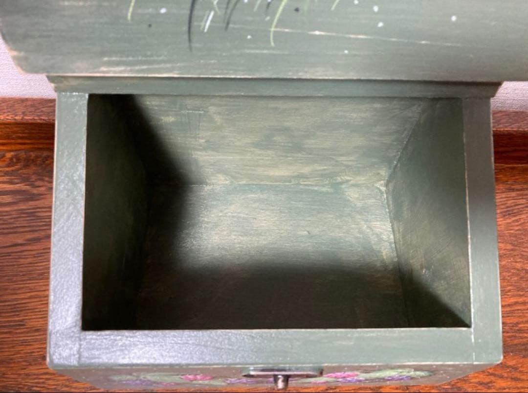 ロシア雑貨☆『ベリー&鳥の巣』木製収納box マトリョーシカ ガリーナ作