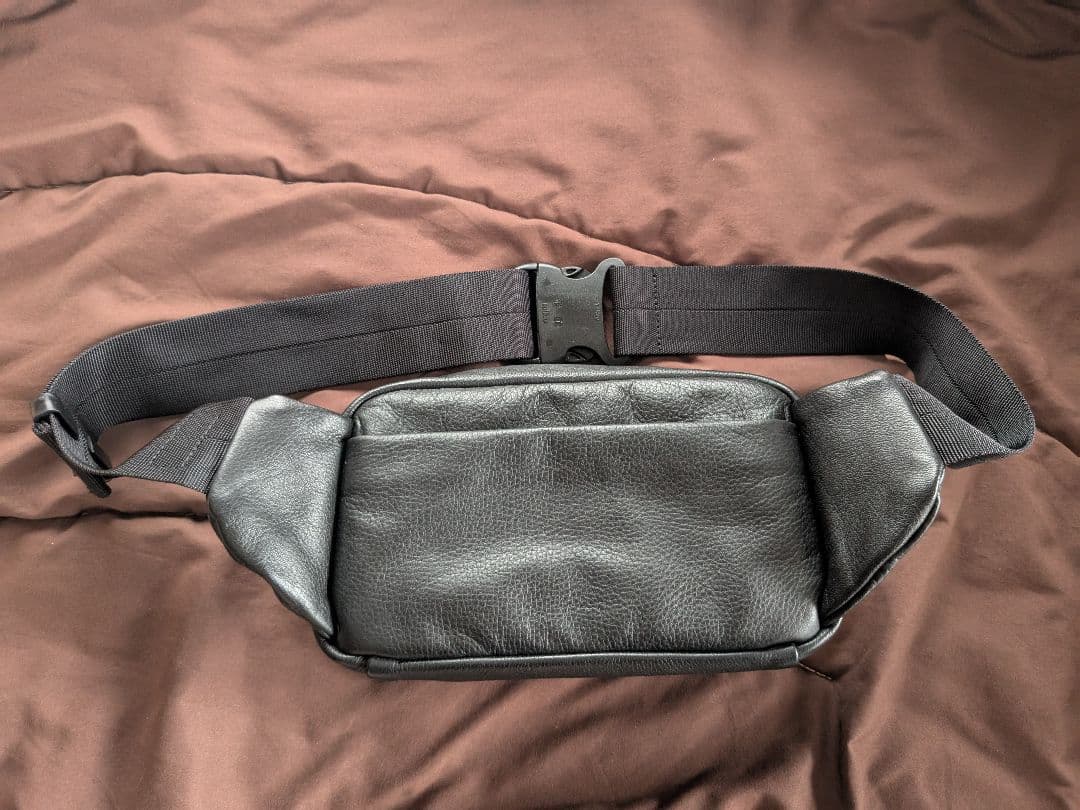 カワニシカバン lauff​［ラフ］​｜撥水レザー ブラック ほぼ未使用品